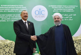 Ильхам Алиев встретился с Президентом Ирана (ФОТО)