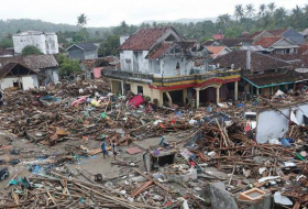 В Индонезии вновь произошло мощное землетрясение
