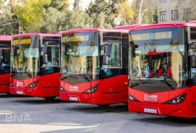 В Баку заменяются автобусы на одном из маршрутов