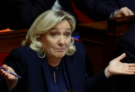 Ле Пен обвинила власти Франции в мошенничестве с деньгами граждан
