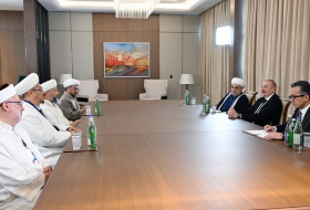Ильхам Алиев принял делегацию религиозных лидеров государств-членов и наблюдателей ОТГ
