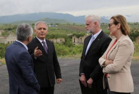 Посол США ознакомился с восстановительными работами в Физули
