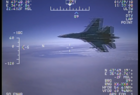 Перехват самолета-разведчика США российским Су-27 -ВИДЕО