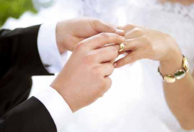В Азербайджане стали реже жениться