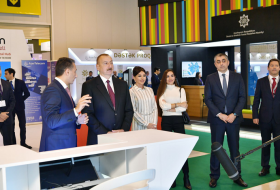 Ильхам Алиев и Мехрибан Алиева ознакомились с выставкой “Bakutel-2019” - ОБНОВЛЕНО-ФОТО
