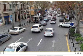 Незаконную парковку в Баку будут контролировать патрульные автомобили с камерами 
