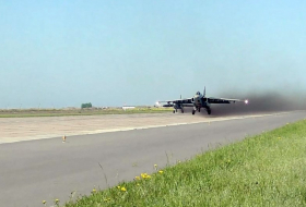 Военные летчики Азербайджана выполнили тренировочные полеты