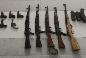 В Ханкенди обнаружены большое количество оружия и боеприпасов