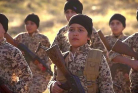 СМИ: Террористы РКК/YPG насильно вербуют детей
