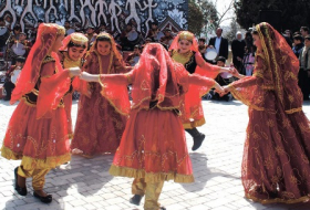 Арменизирован танец «Кочари»