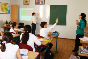 В Азербайджане зарплата учителей может быть повышена до 40%