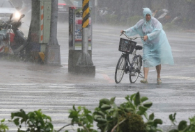 На Тайване число пострадавших от двух тайфунов превысило 130